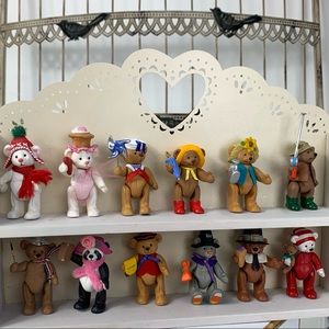 Hallmark Figurines 2002 Miniatures 12 piece.